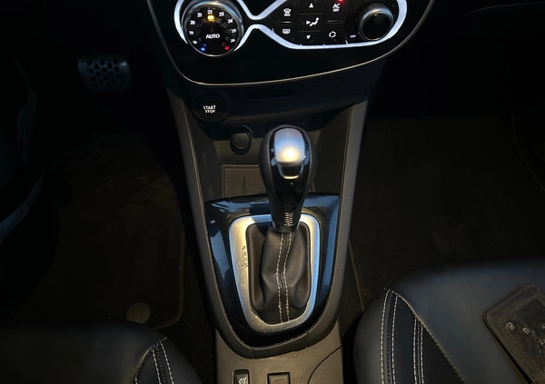 Renault Clio cena 43500 przebieg: 95900, rok produkcji 2015 z Krasnystaw małe 596